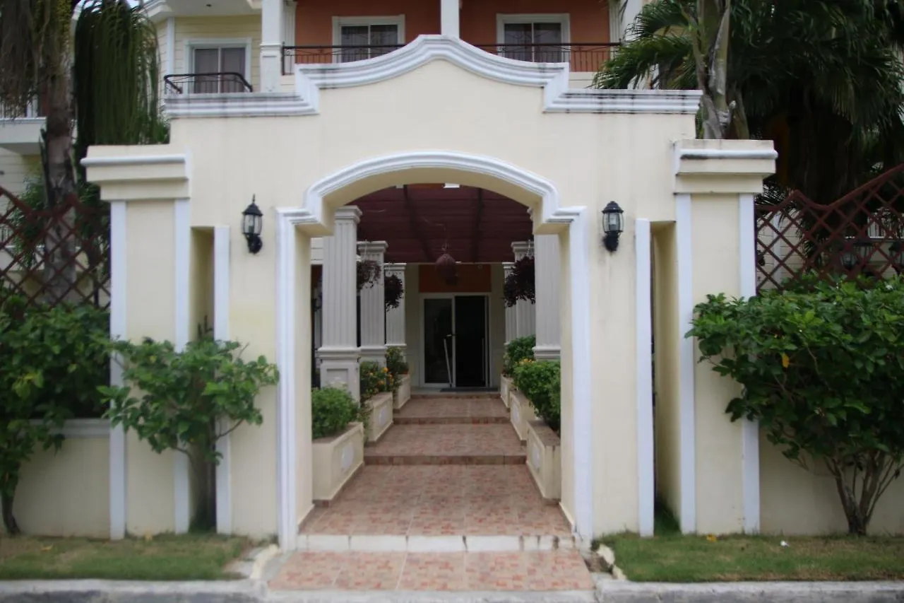 Hotel Dominicana Plus Bavaro 3*,